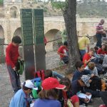 Al lado del Puente Romano de Alcántara